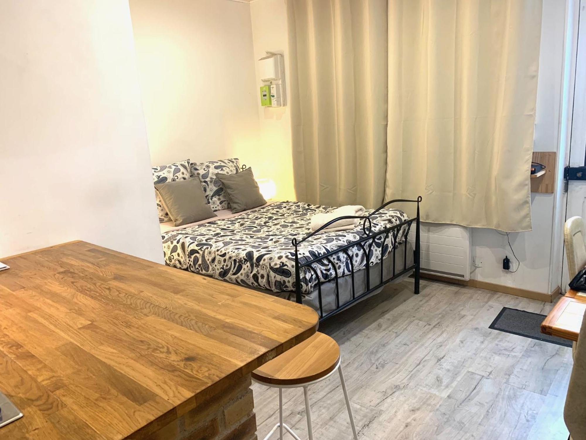 La Cremaillere Apartment Huriel Екстериор снимка