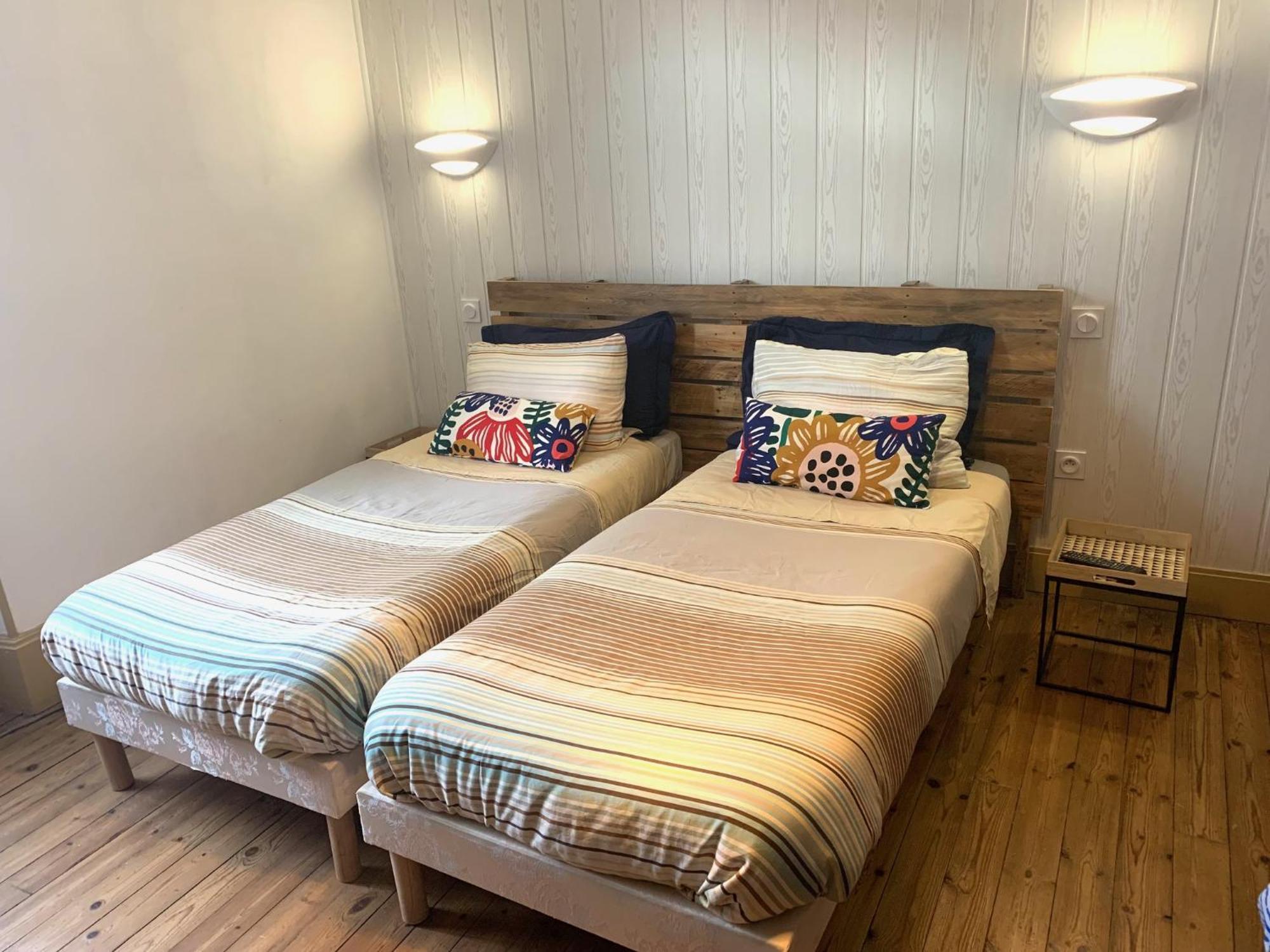 La Cremaillere Apartment Huriel Екстериор снимка